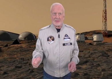 باز ألدرين في صورة ثلاثية الأبعاد في الفيلم